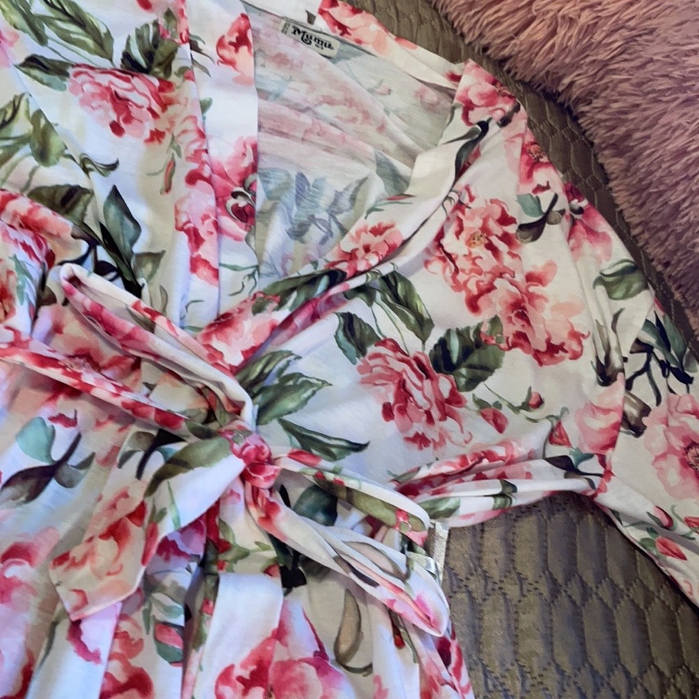 Show Me Your MuMu Pink Roses Intimate Robe - Picture 6 of 14